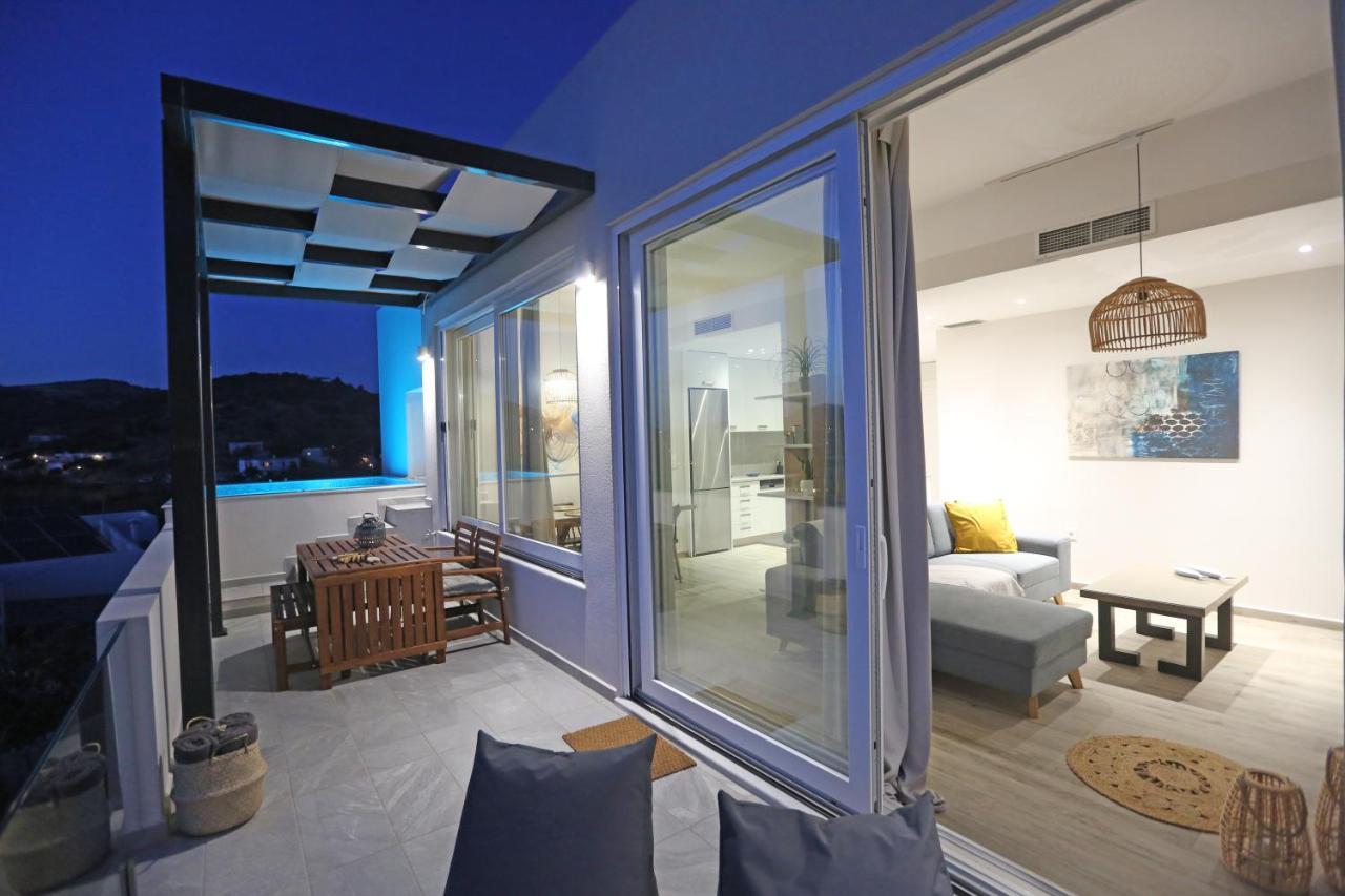 Villa Mare Syros 菲尼卡斯 外观 照片
